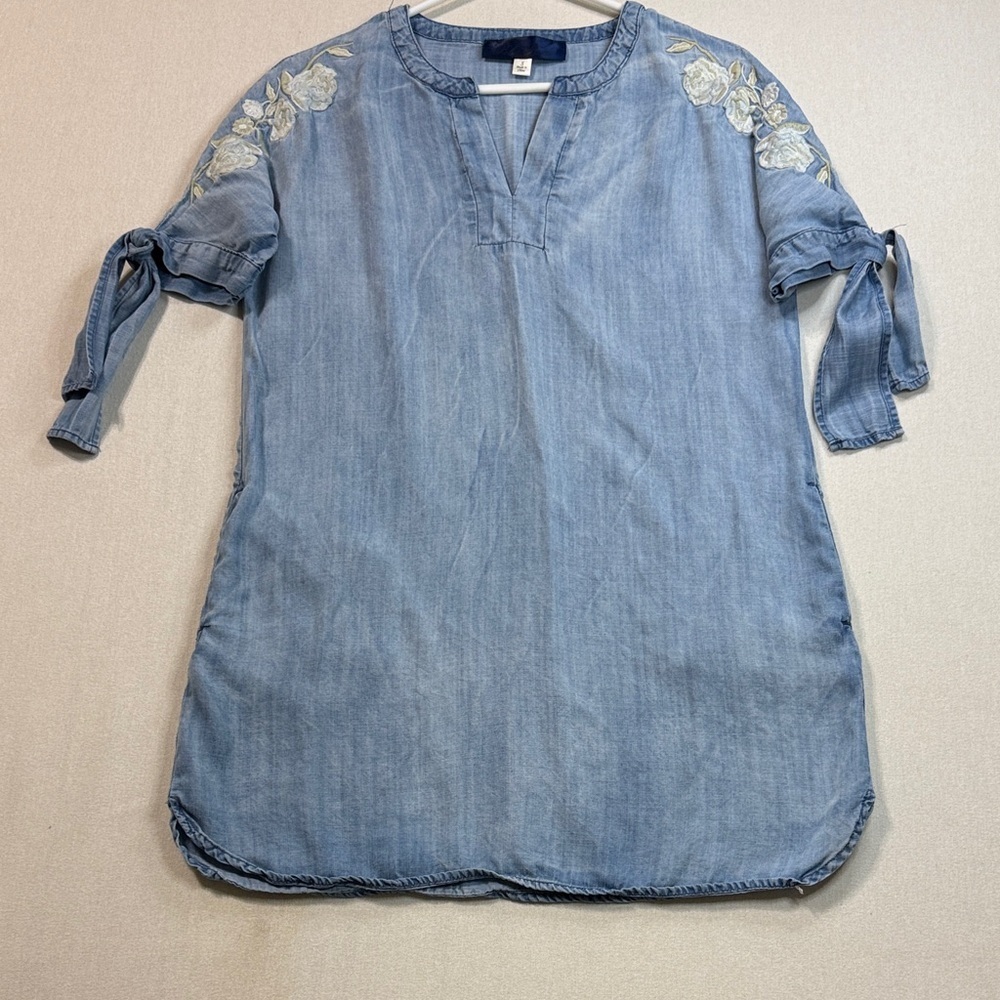 Blue Rain Denim Dress with Floral Embroidery